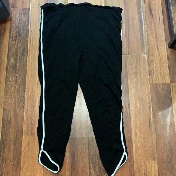 MATERNITY LEGGINGS SHEIN